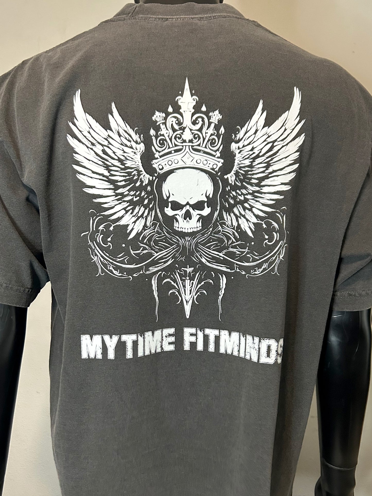 1. IRON KINGS SKULL & WINGS FITMINDS PUMP COVER