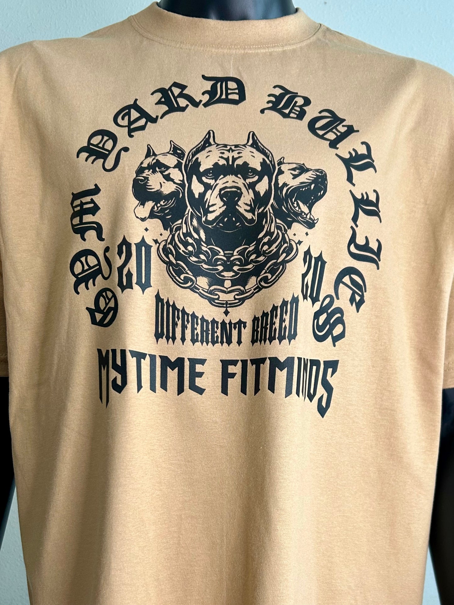 5. GYM FREAKS - FITMINDS - GYM YARD BULLIES PUMP COVER