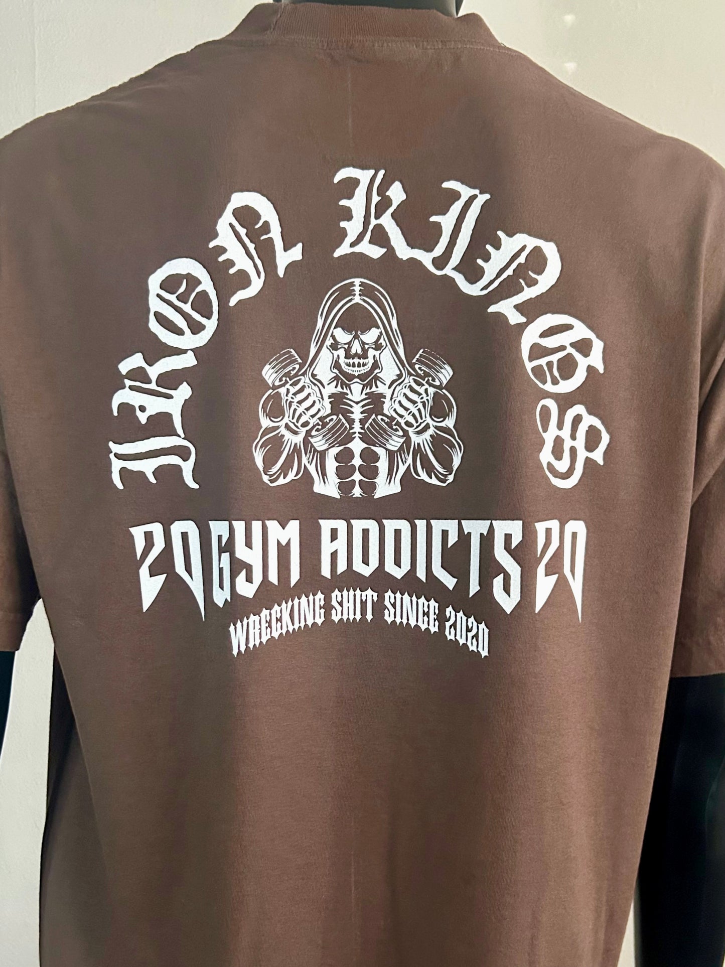 3. SKULL & CROWN - IRON KINGS FITMINDS PUMP COVER